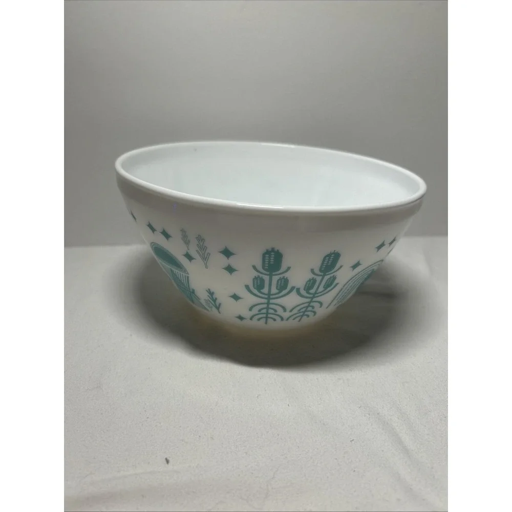 Vintage PYREX Amish Butter Print Mixing Bowl 6 Cup G19